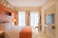Terre Blanche Hotel Spa Golf Resort oda fotoğrafı