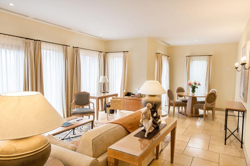 Terre Blanche Hotel Spa Golf Resort - Oda