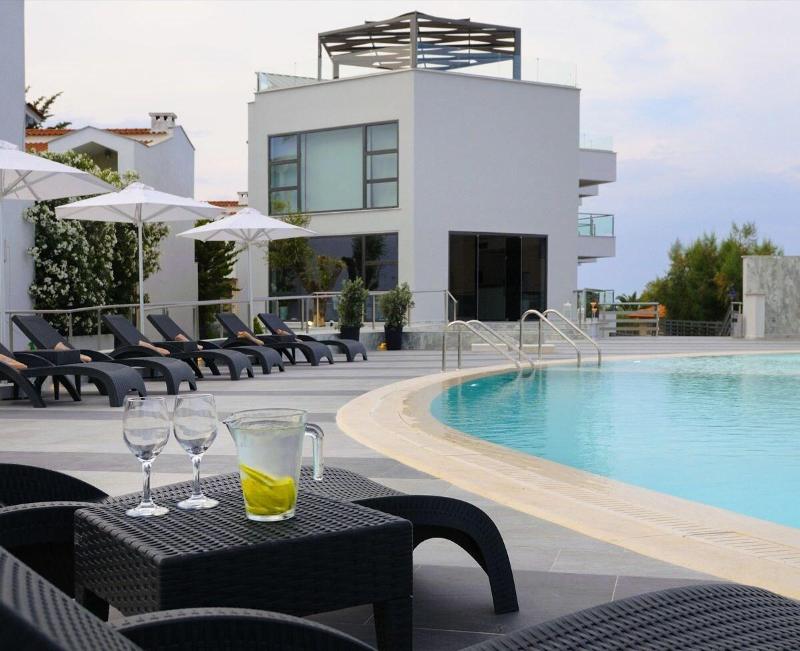 Ostria Sea Side Hotel - Teras