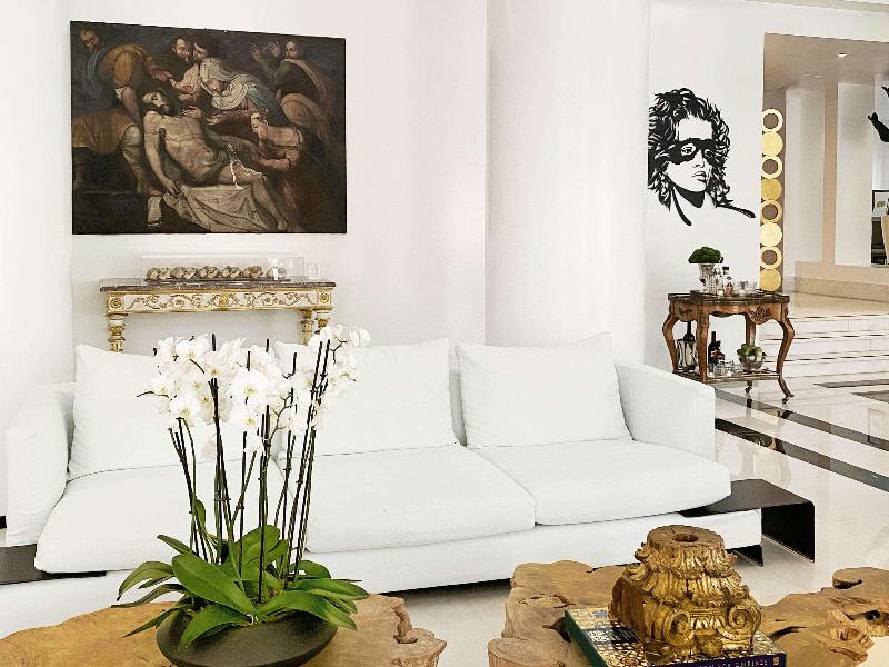 ATHENA, A Hotel to Live - Lobi