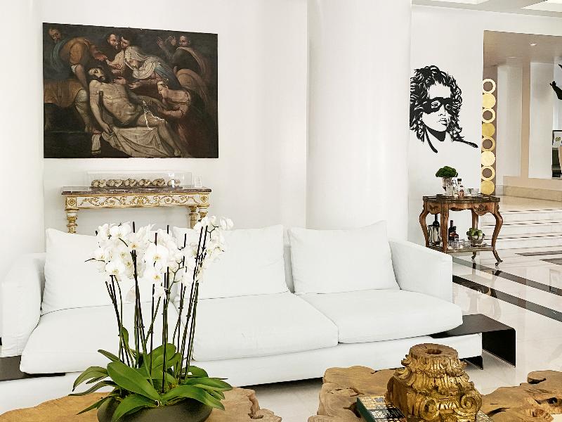 ATHENA, A Hotel to Live - Lobi