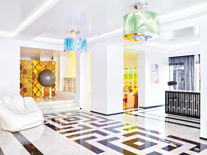 ATHENA, A Hotel to Live - Lobi