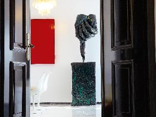 ATHENA, A Hotel to Live fotoÄŸrafÄ±
