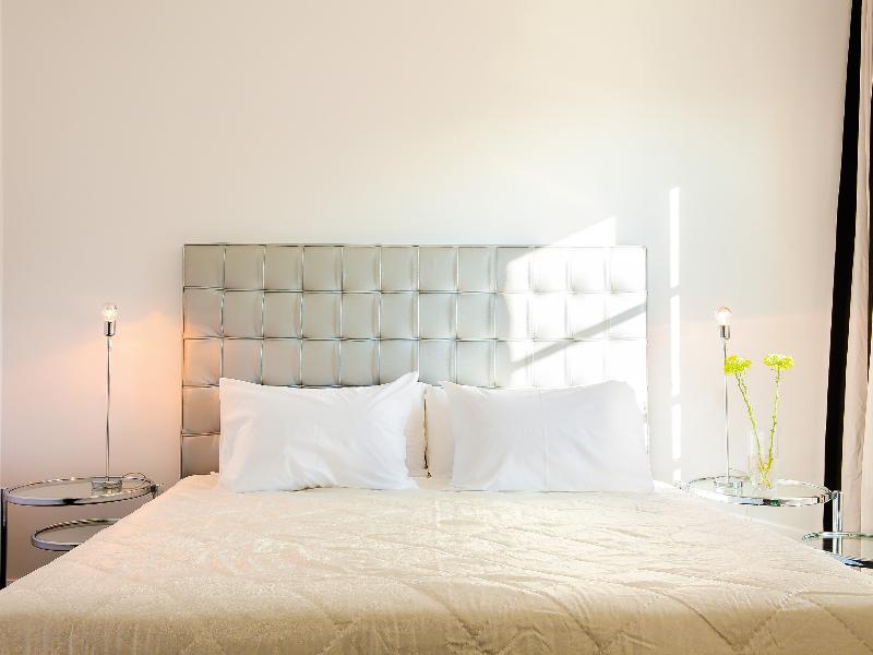 ATHENA, A Hotel to Live - Genel
