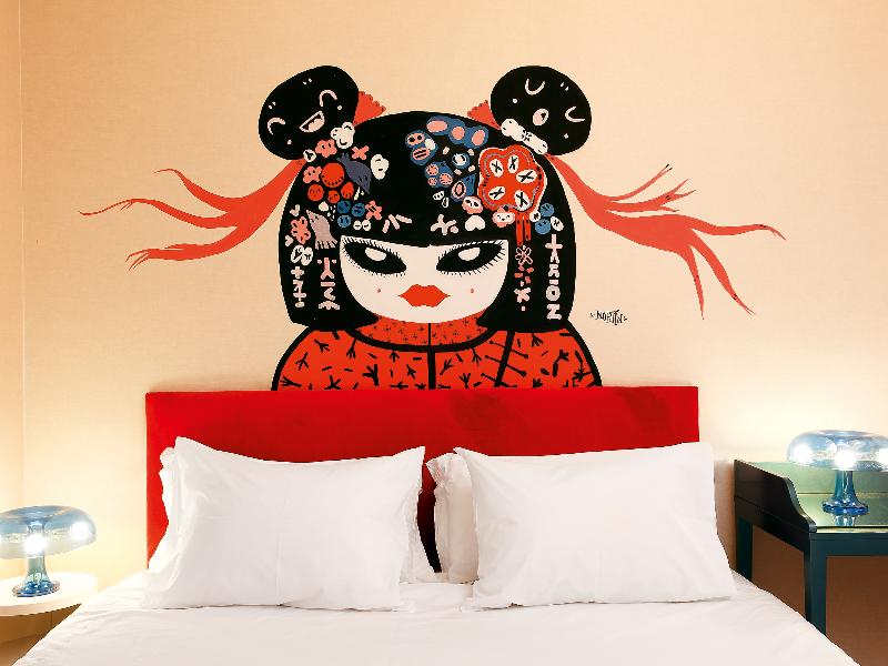 ATHENA, A Hotel to Live - Genel