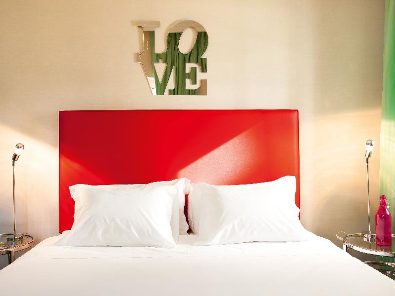 ATHENA, A Hotel to Live - Genel