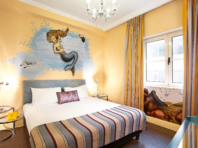 ATHENA, A Hotel to Live - Genel