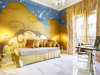 ATHENA, A Hotel to Live fotoÄŸrafÄ±