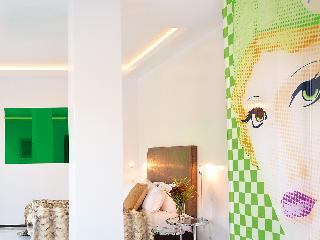 ATHENA, A Hotel to Live fotoÄŸrafÄ±