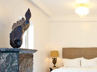 ATHENA, A Hotel to Live fotoÄŸrafÄ±
