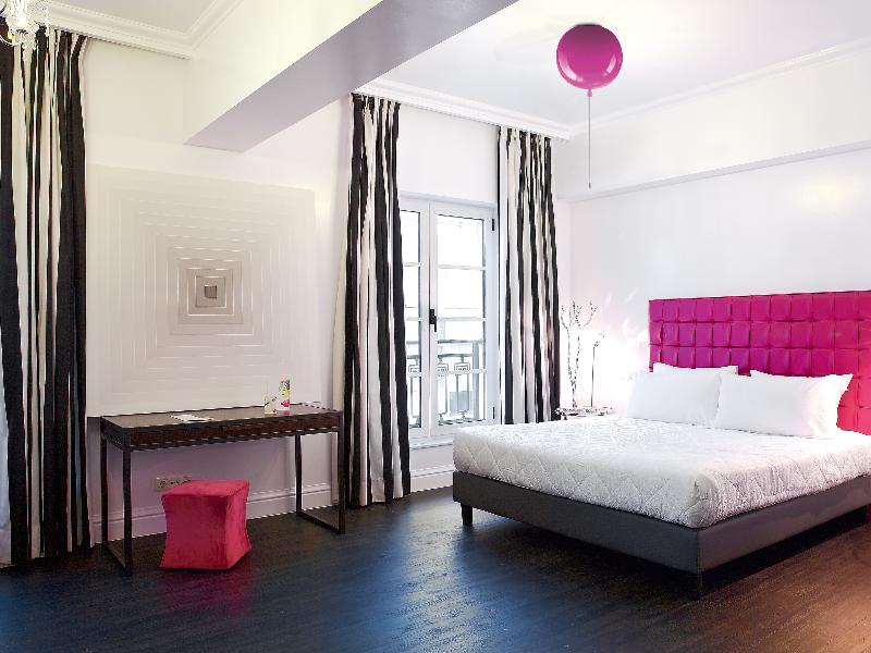 ATHENA, A Hotel to Live - Oda