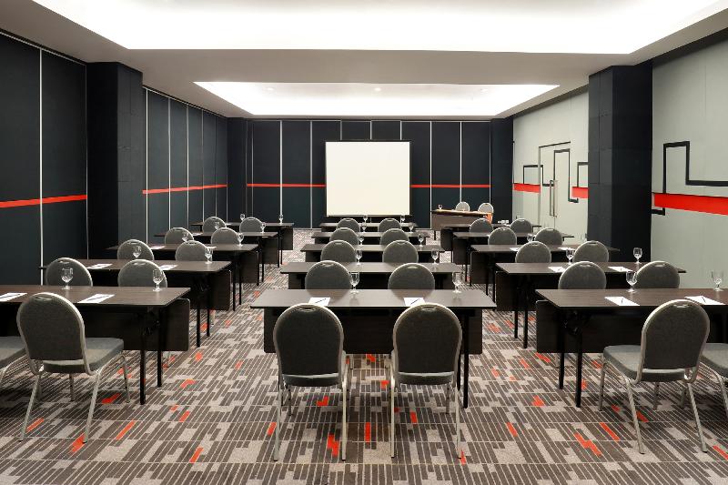 Kimaya Braga Bandung by Harris - Toplantı