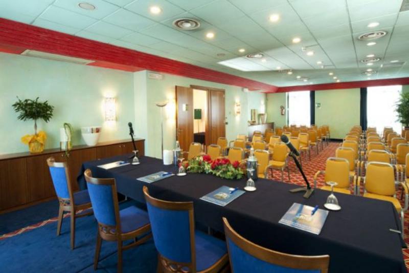 Castagna Palace Hotel & Restaurant - Toplantı