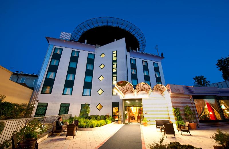 Castagna Palace Hotel & Restaurant - Genel