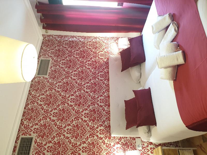 Hotel y Apartamentos Doña Lola - Oda