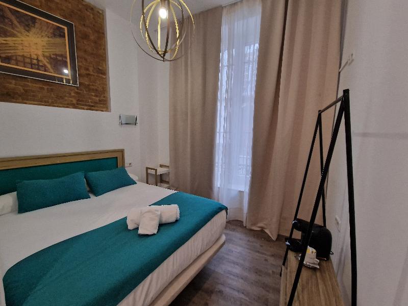 Hotel y Apartamentos Doña Lola - Oda