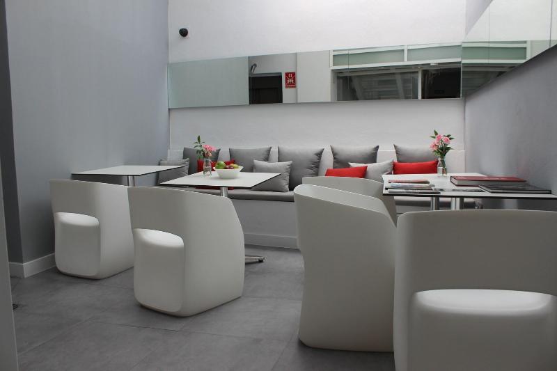 Boutique Caireles - Lobi