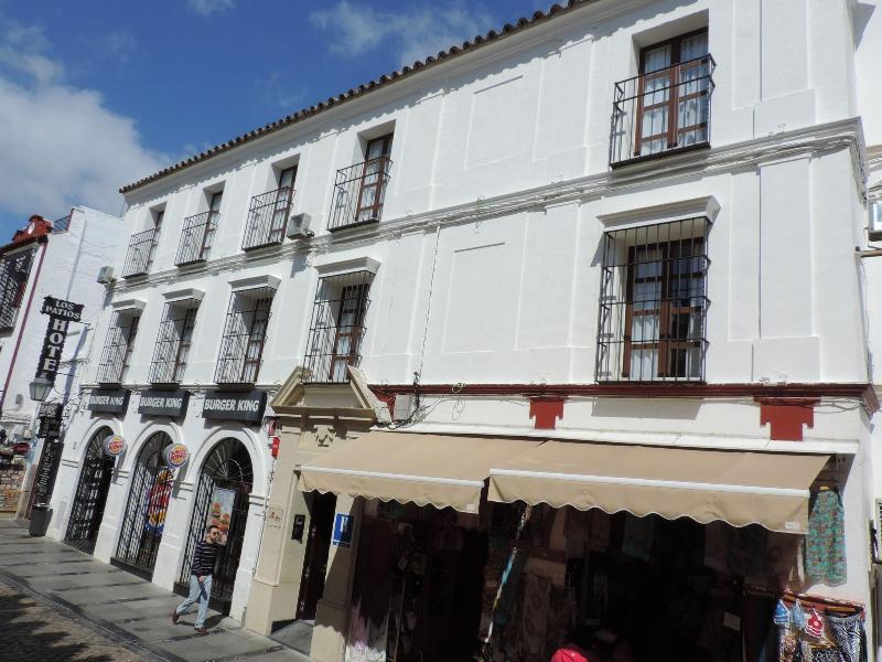 Boutique Caireles - Genel