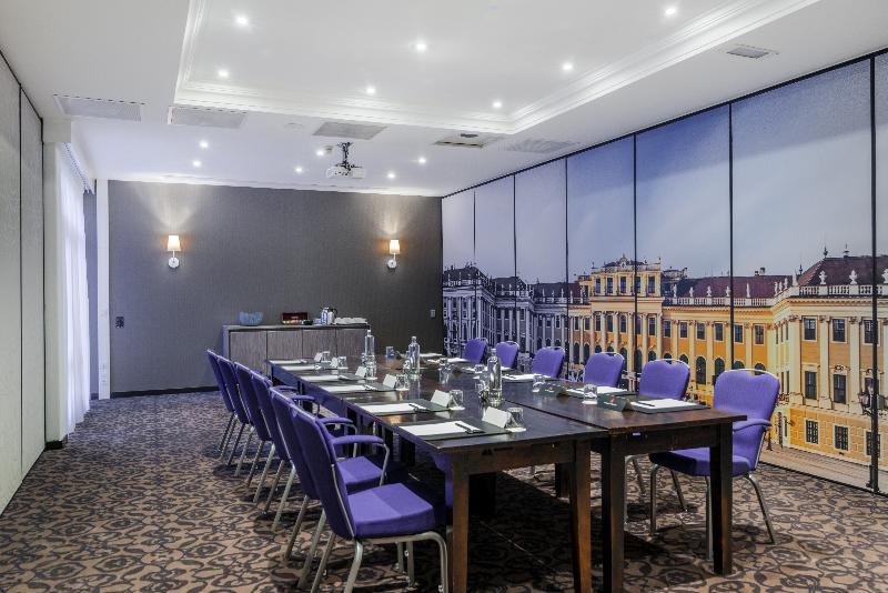 Bilderberg Hotel De Keizerskroon - Toplantı
