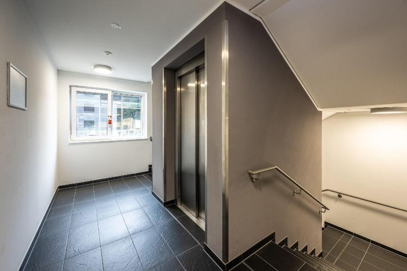 Serways Hotel Bruchsal West - Lobi