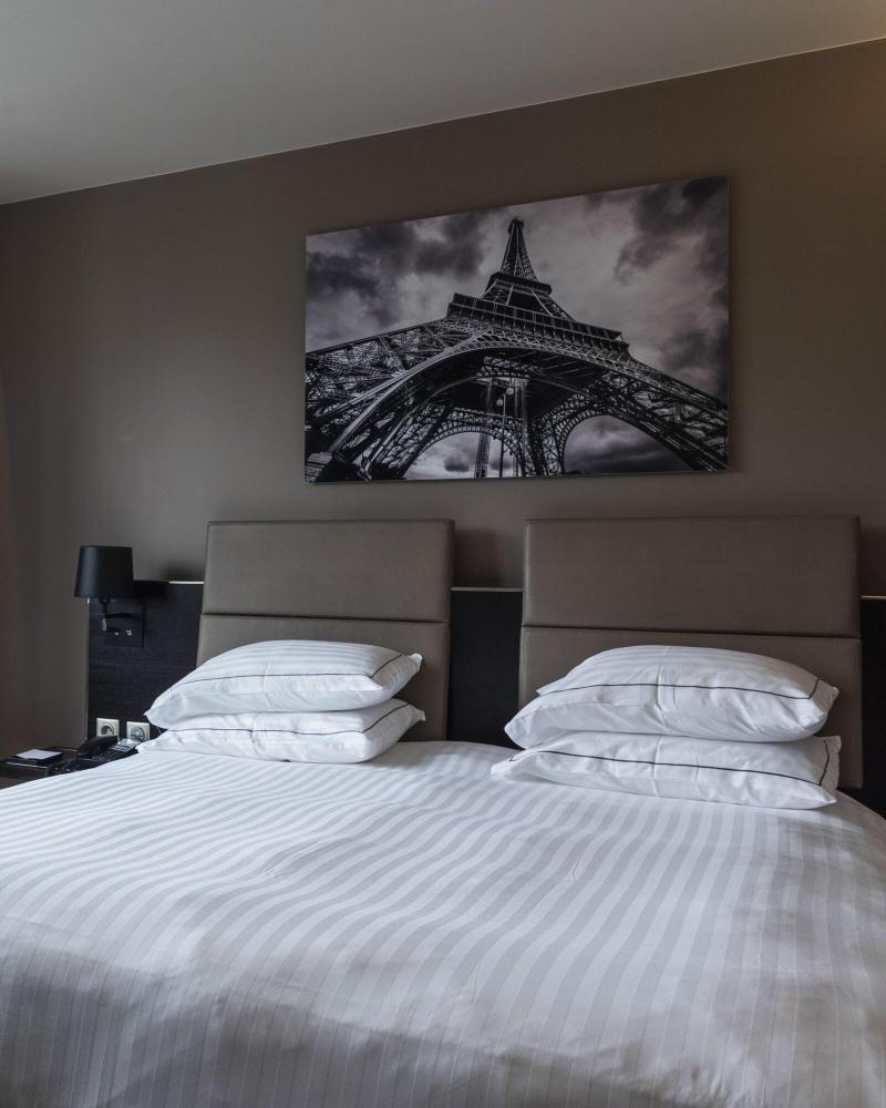 AC Paris Porte Maillot - Oda