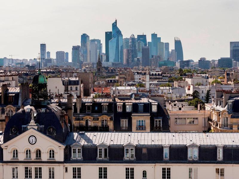 AC Paris Porte Maillot - Oda