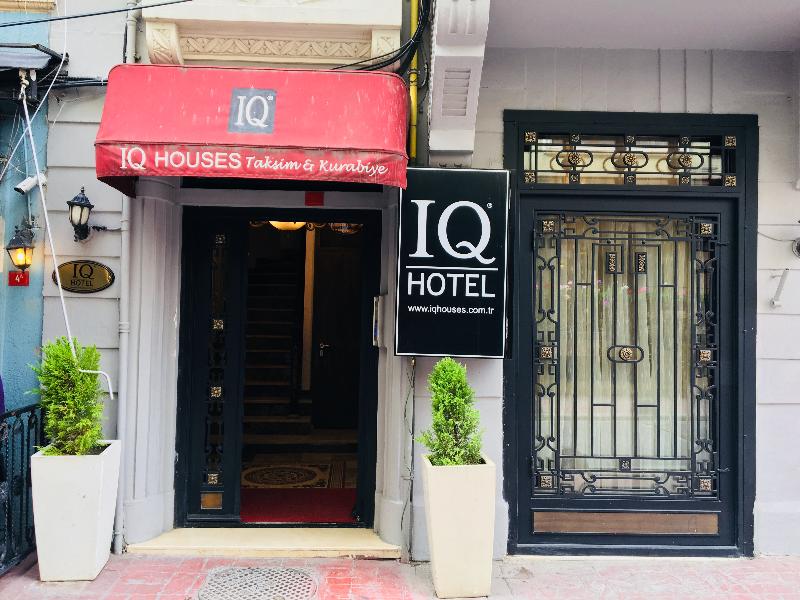 IQ Hotel - Genel