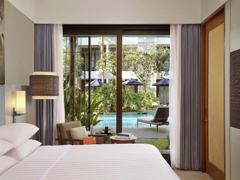 Courtyard Bali Seminyak Resort - Oda