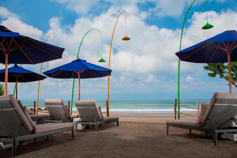 Courtyard Bali Seminyak Resort - Plaj