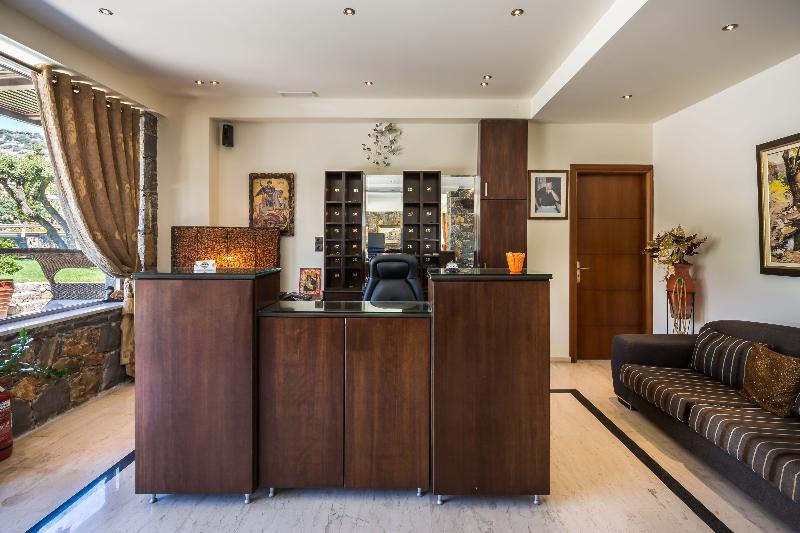 Dias Hotel & Apts - Lobi