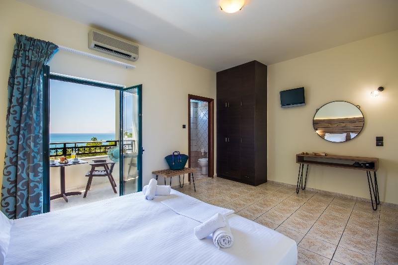 Dias Hotel & Apts - Oda