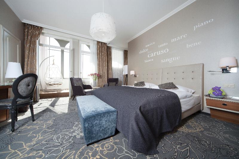 Hotel Schweizerhof Luzern - Oda