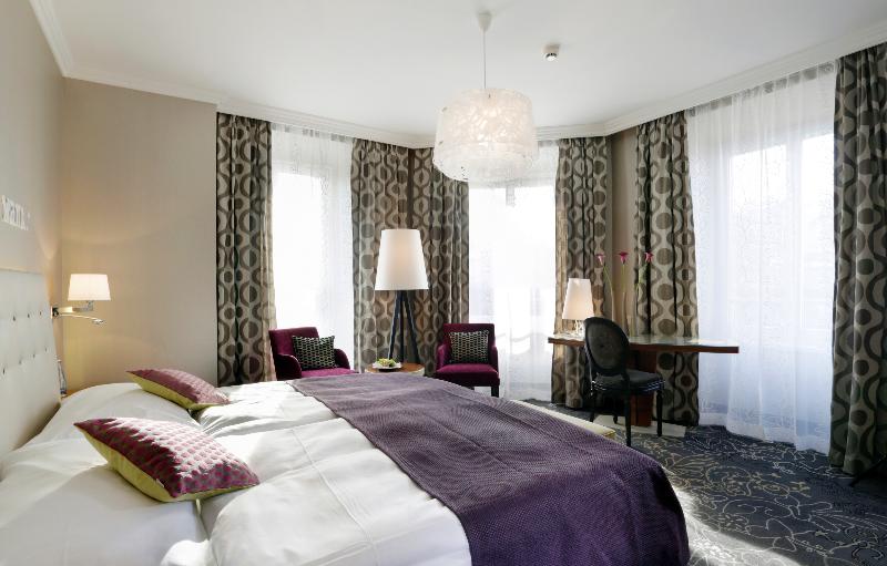 Hotel Schweizerhof Luzern - Oda