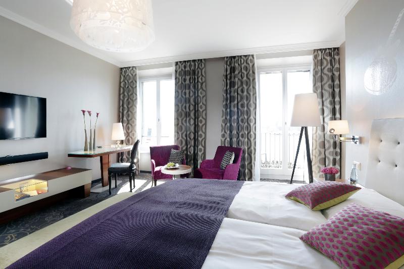 Hotel Schweizerhof Luzern - Oda