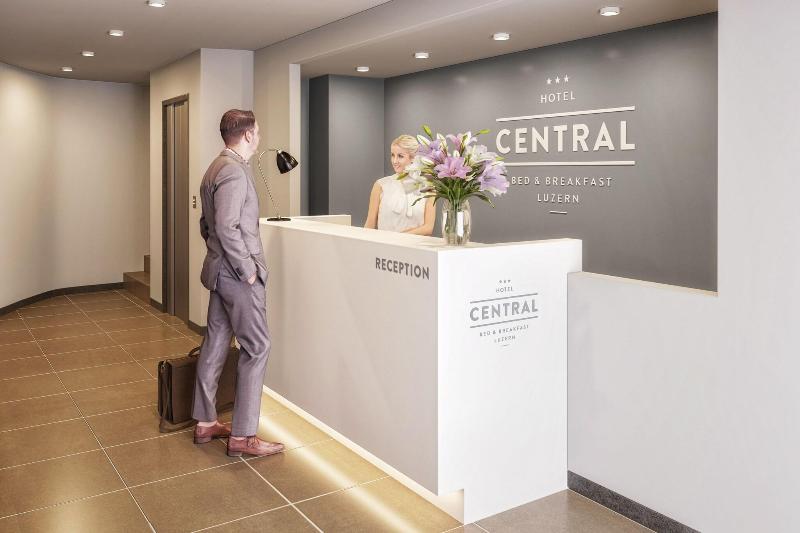 Central - Lobi