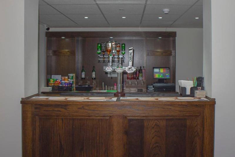 The Restover Lodge Hotel, Doncaster - Bar