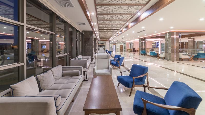 Ramada Resort By Wyndham Kusadasi - Lobi