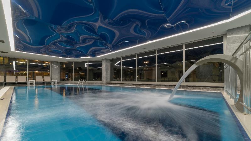 Ramada Resort By Wyndham Kusadasi - Havuz