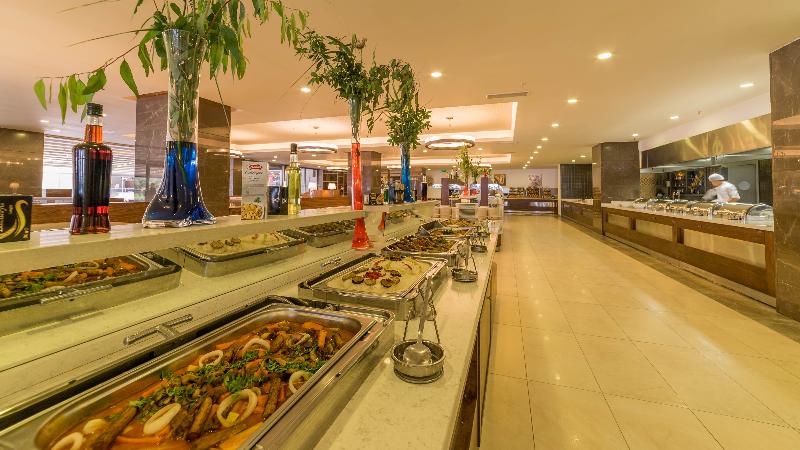 Ramada Resort By Wyndham Kusadasi - Restoran