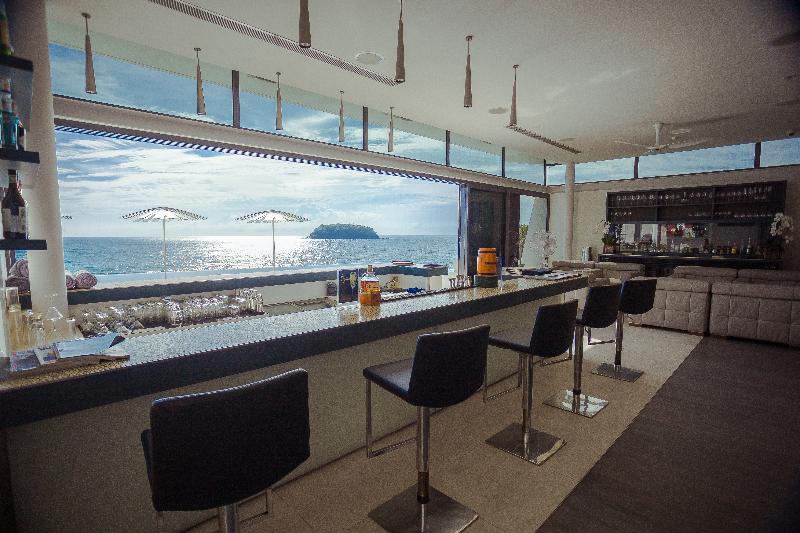Kata Rocks - Bar