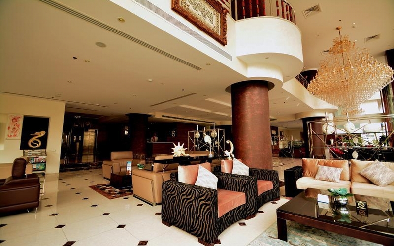 Sunday Millennia Hotel - Lobi