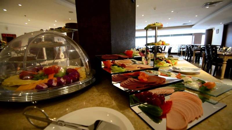 Sunday Millennia Hotel - Restoran