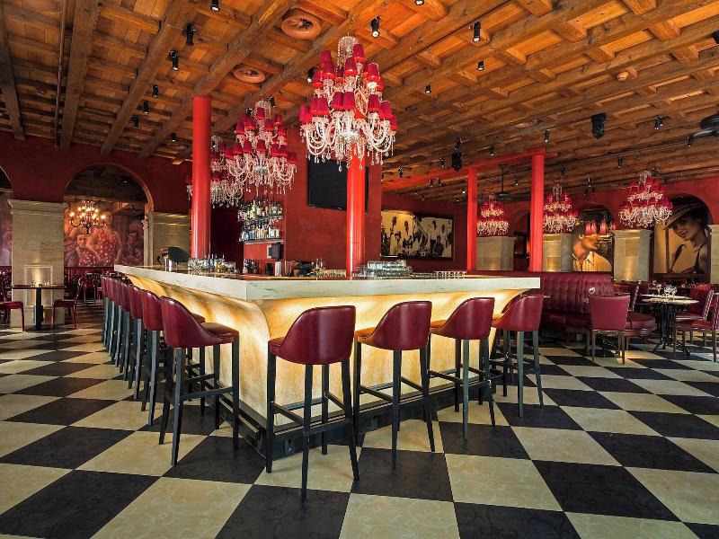 Renaissance Lucerne Hotel - Bar