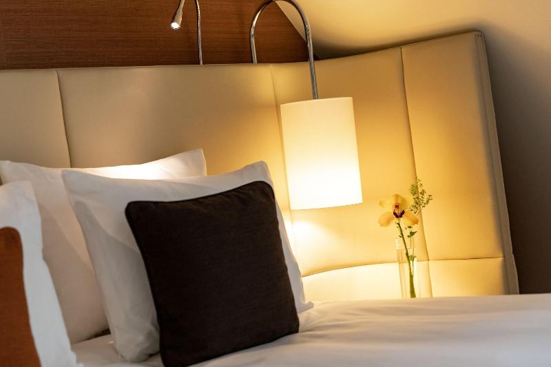 Renaissance Lucerne Hotel - Oda