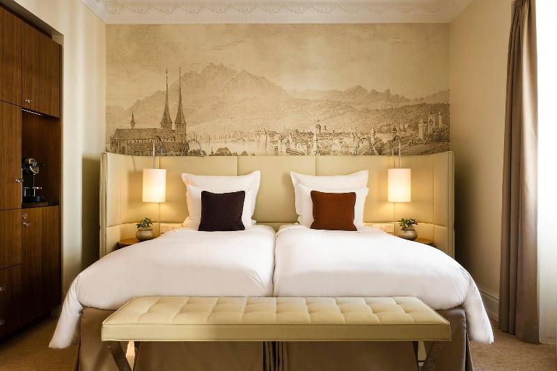 Renaissance Lucerne Hotel - Oda