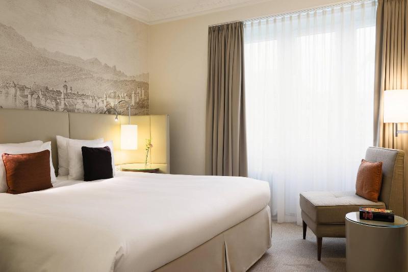 Renaissance Lucerne Hotel - Oda