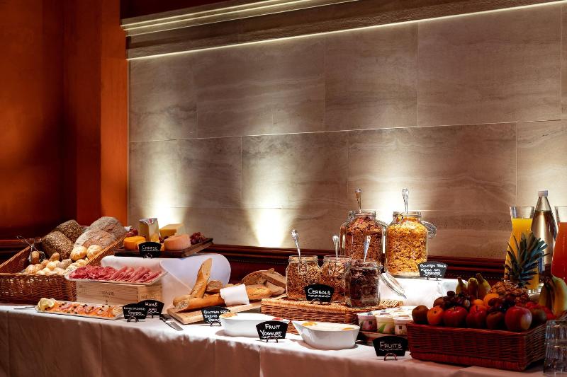 Renaissance Lucerne Hotel - Restoran