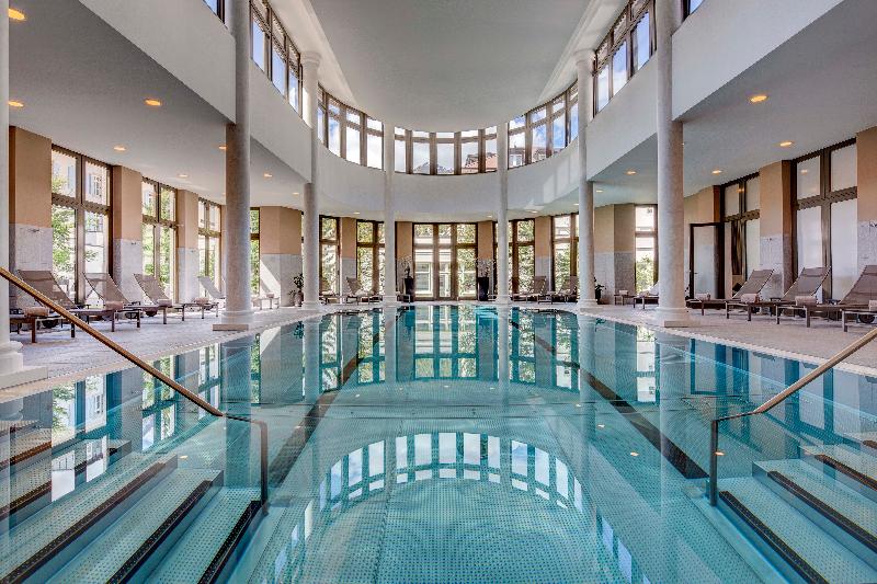 Kempinski Grand Hotel des Bains - Havuz