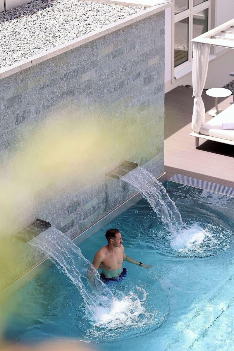 Kempinski Grand Hotel des Bains - Havuz
