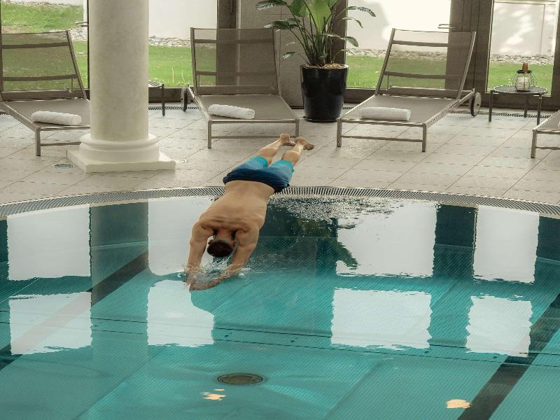 Kempinski Grand Hotel des Bains - Havuz